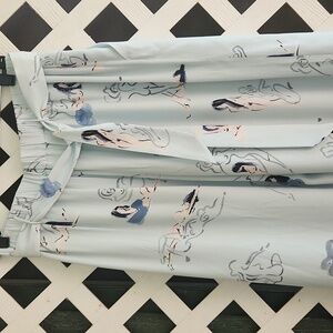Aritzia's Wilfred whimsical, cropped Wide-Legged Crop Pant sz m French inspired.